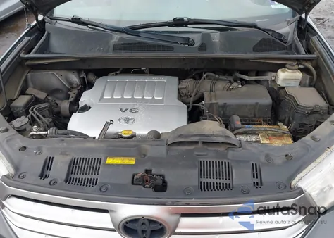 2011 Toyota Highlander Base V6 из США, поврежденный, VIN 5TDBK3EH2BS072529